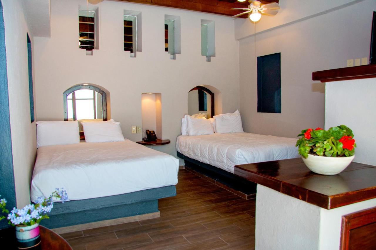 Hotel Sol Y Fiesta เตกิซเกียปัน ภายนอก รูปภาพ